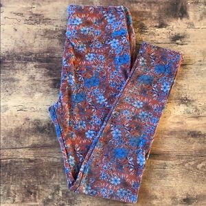 Floral printed Lularoe OS leggings